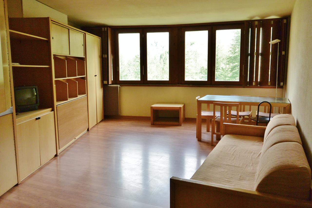 Appartamenti La Maison De Vacances بيريوِل تْشيرفينيا المظهر الخارجي الصورة
