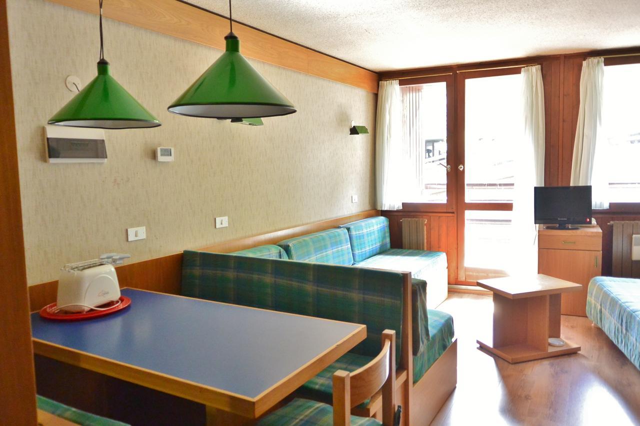 Appartamenti La Maison De Vacances بيريوِل تْشيرفينيا المظهر الخارجي الصورة