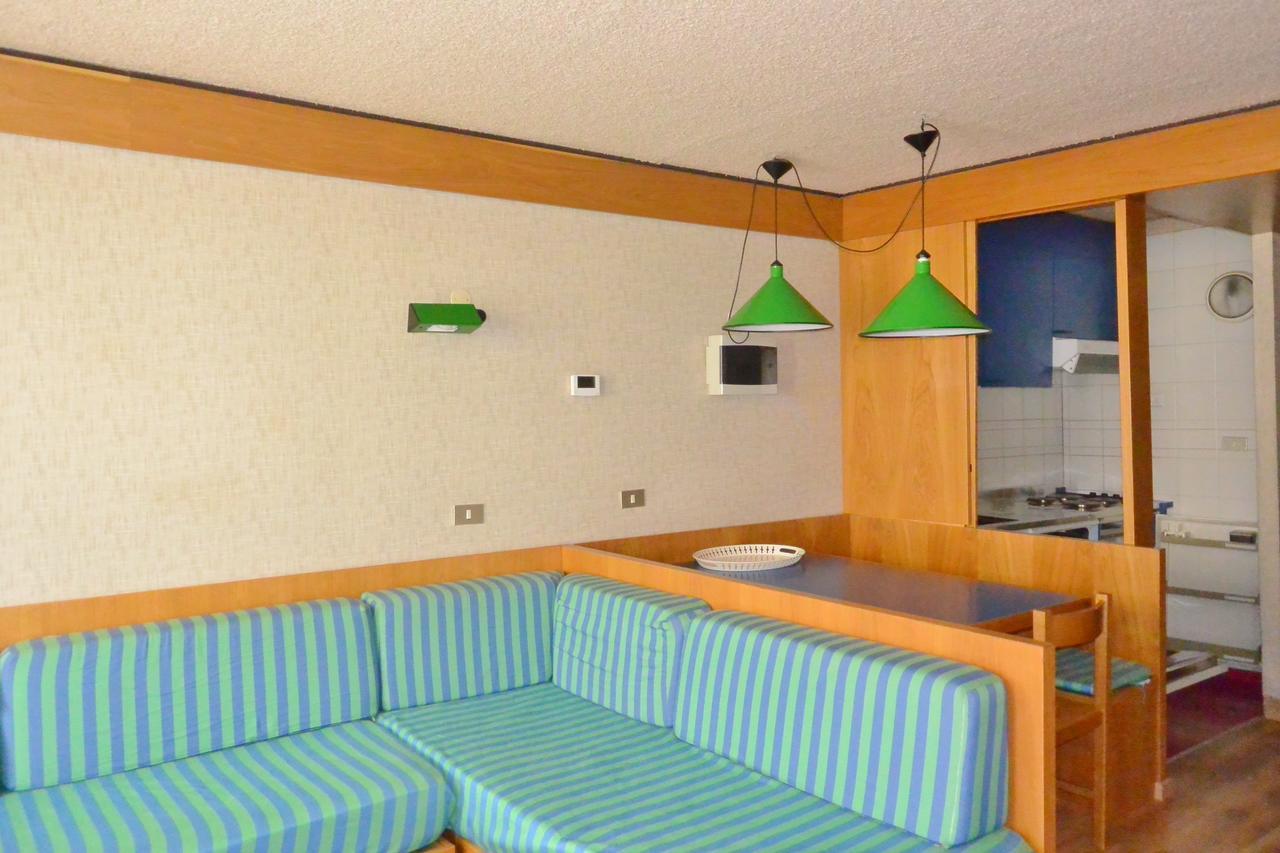 Appartamenti La Maison De Vacances بيريوِل تْشيرفينيا المظهر الخارجي الصورة