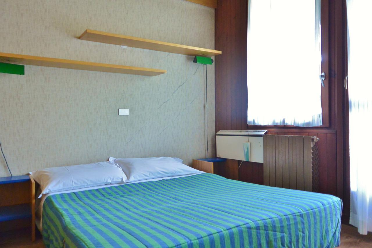 Appartamenti La Maison De Vacances بيريوِل تْشيرفينيا المظهر الخارجي الصورة